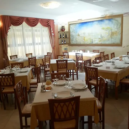 Euro فندق سان جيوفاني روتوندو