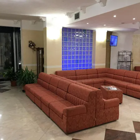 Euro فندق 3*